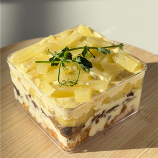 Салат с цыпленком и ананасом